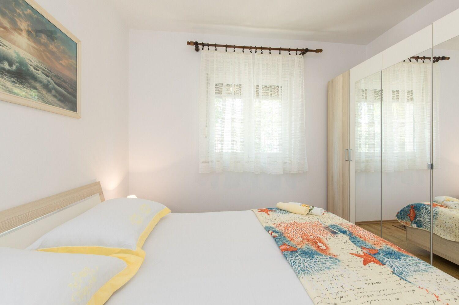 Apartments Kate - 100 M From Beach Malinska Eksteriør bilde